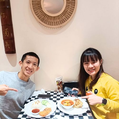 Duck and Noodle Customers